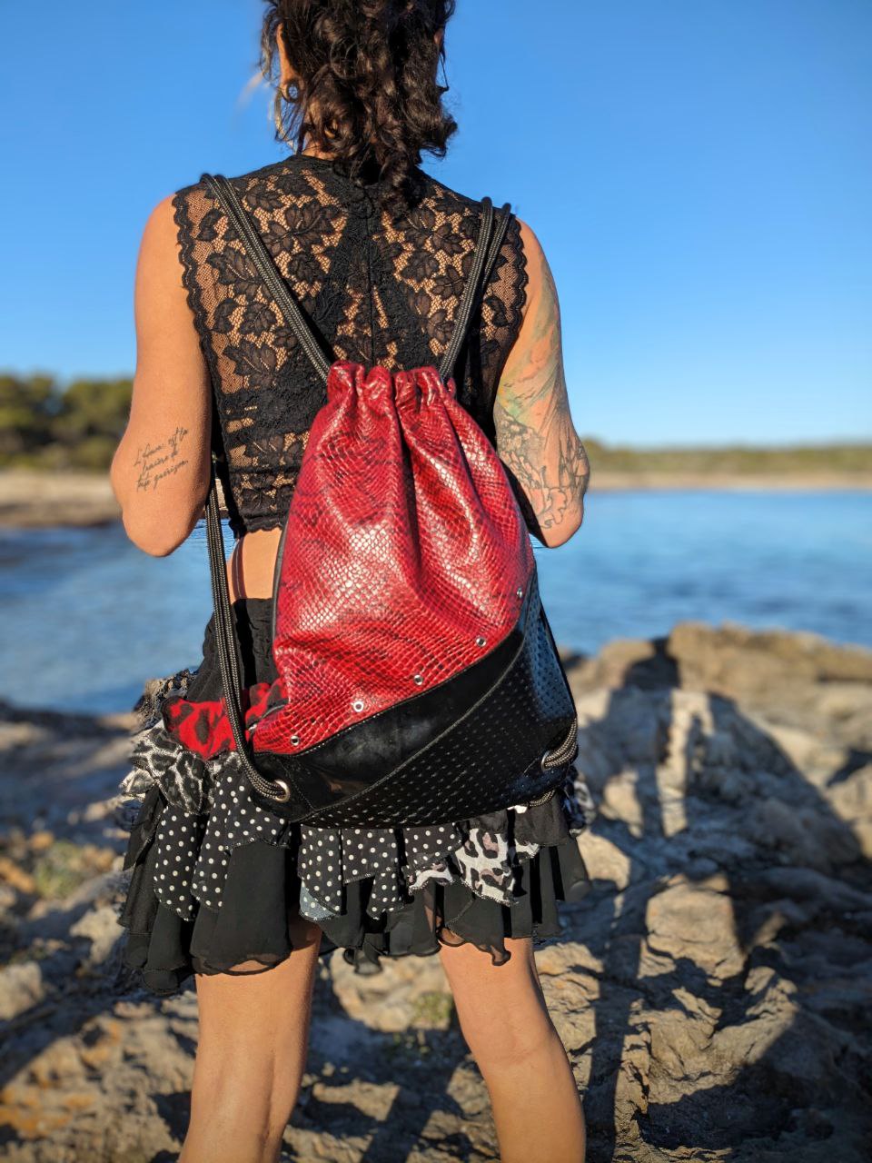 Mochila serpiente roja y charol