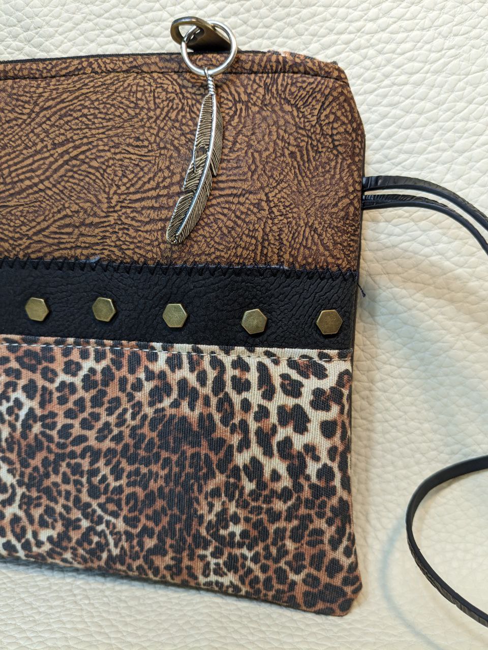 Bolso de mano leopardo